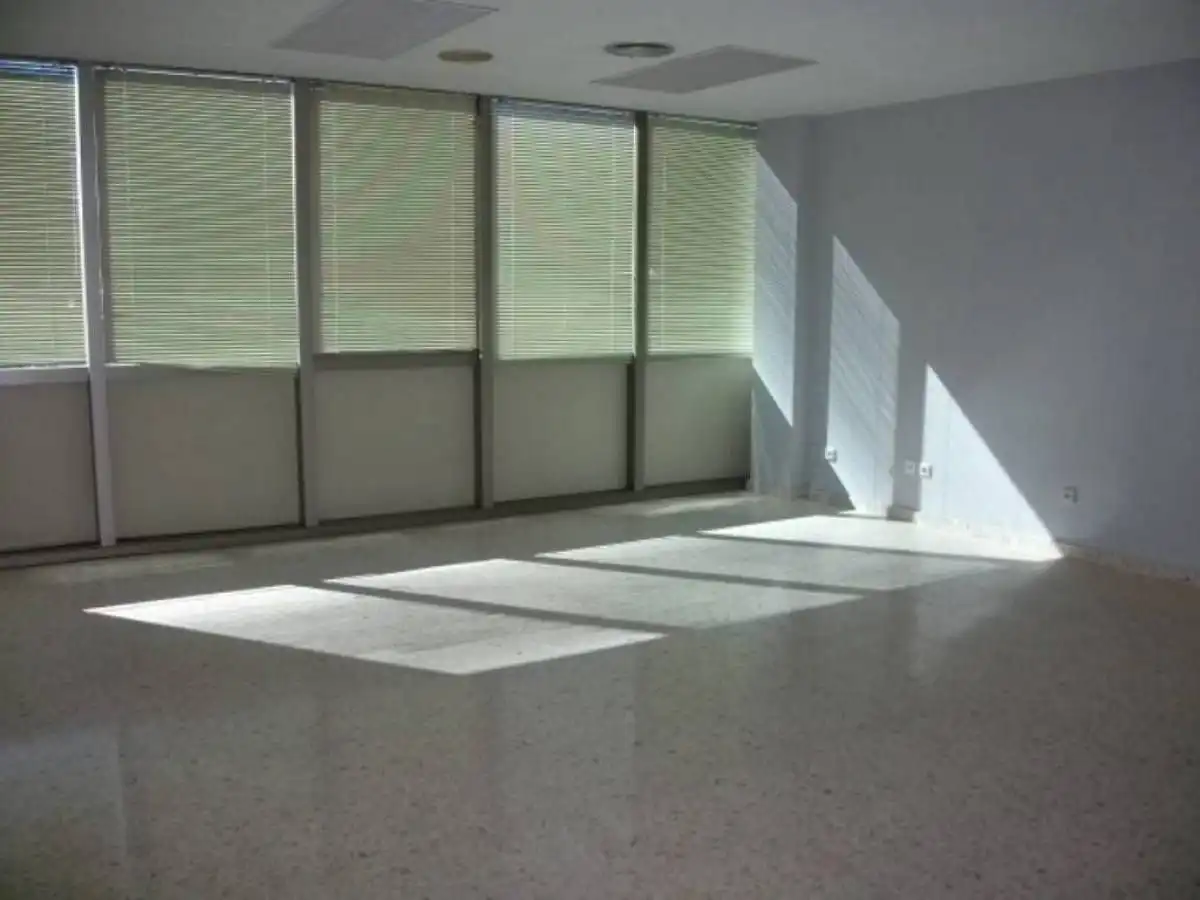 Office space to rent in Centre - Passeig i Rodalies