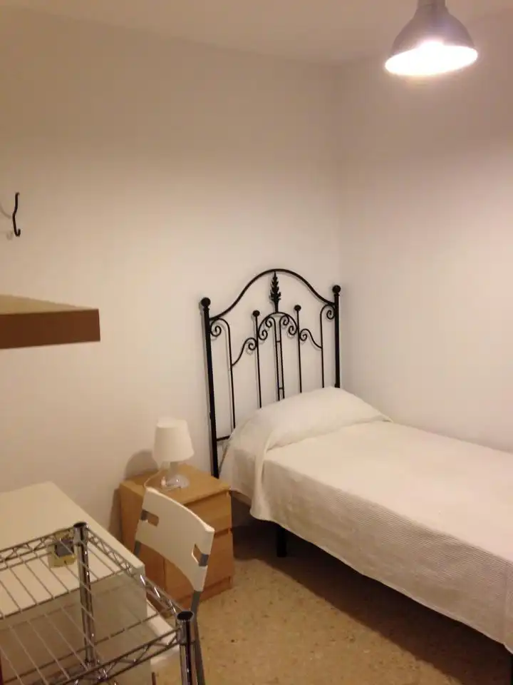 Flat for rent in Pelay Correa, Triana Casco Antiguo