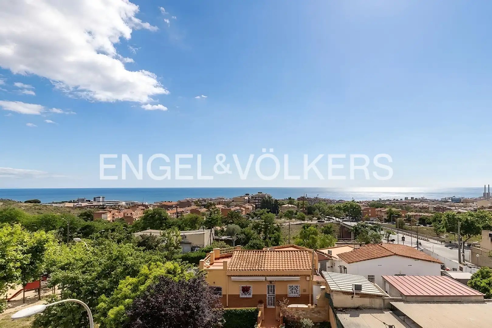 Vista exterior de Casa o chalet en venta en Badalona con Aire acondicionado, Calefacción y Terraza