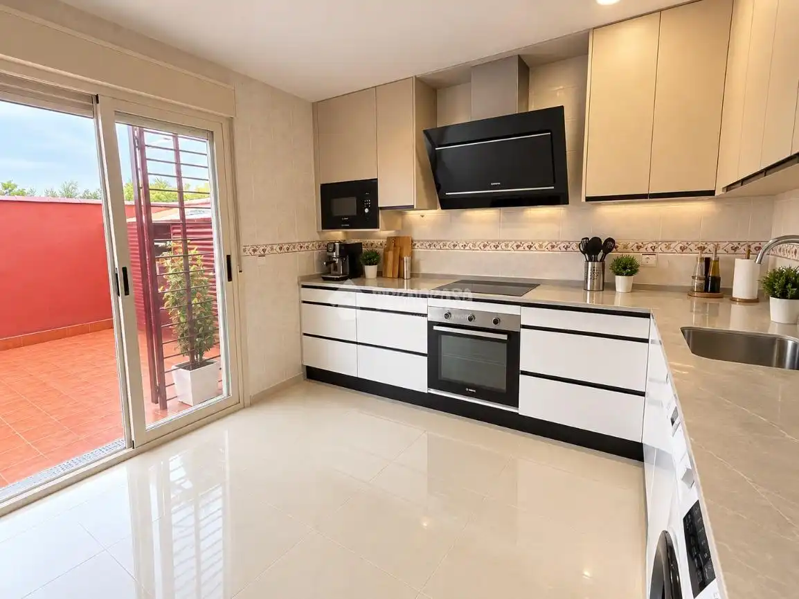 Kitchen of Detached homes for sale in Lucillos, Toledo