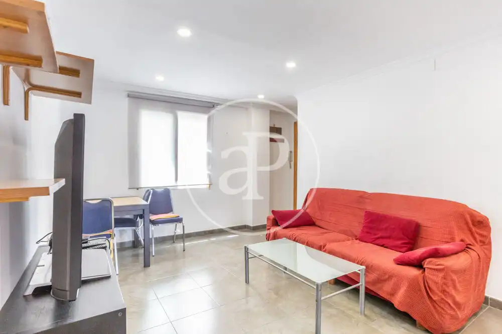 Exterior view of Flat for rent in Valencia  with Heating, Furnished and Balcony