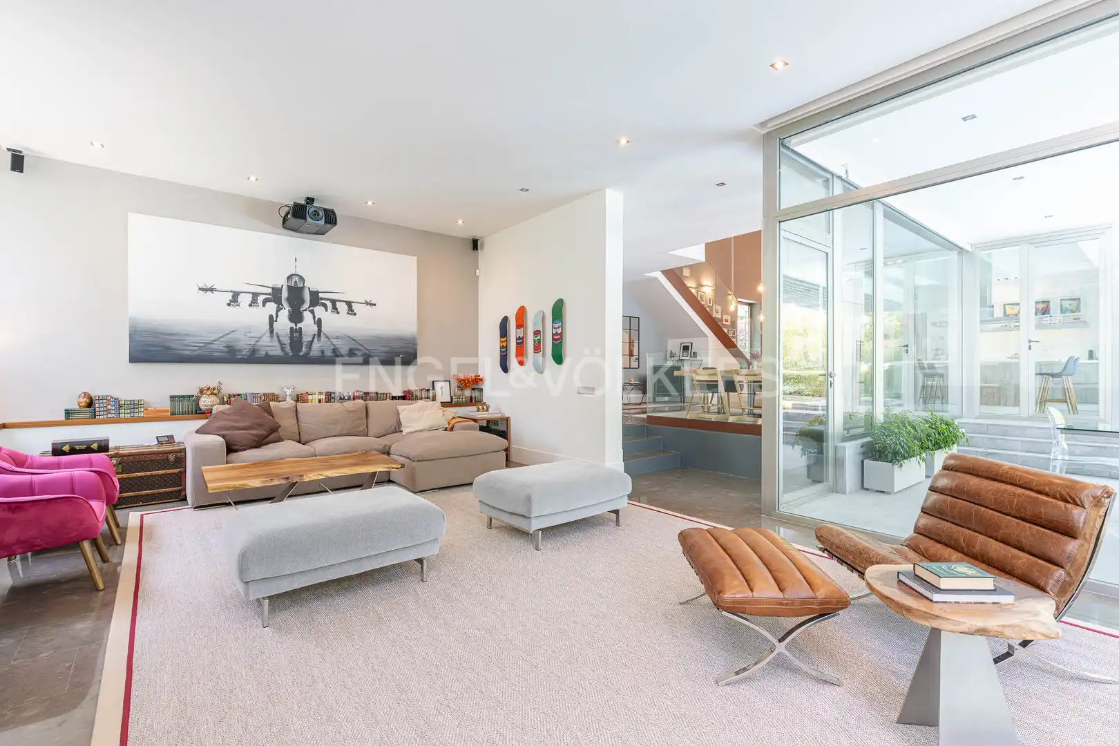 Sala de estar de Casa o chalet en venta en Boadilla del Monte con Aire acondicionado, Calefacción y Jardín privado