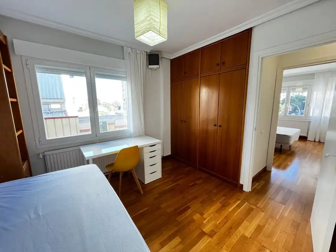 Habitación de Piso de alquiler en Barañáin / Barañain con Calefacción, Horno y Lavadora