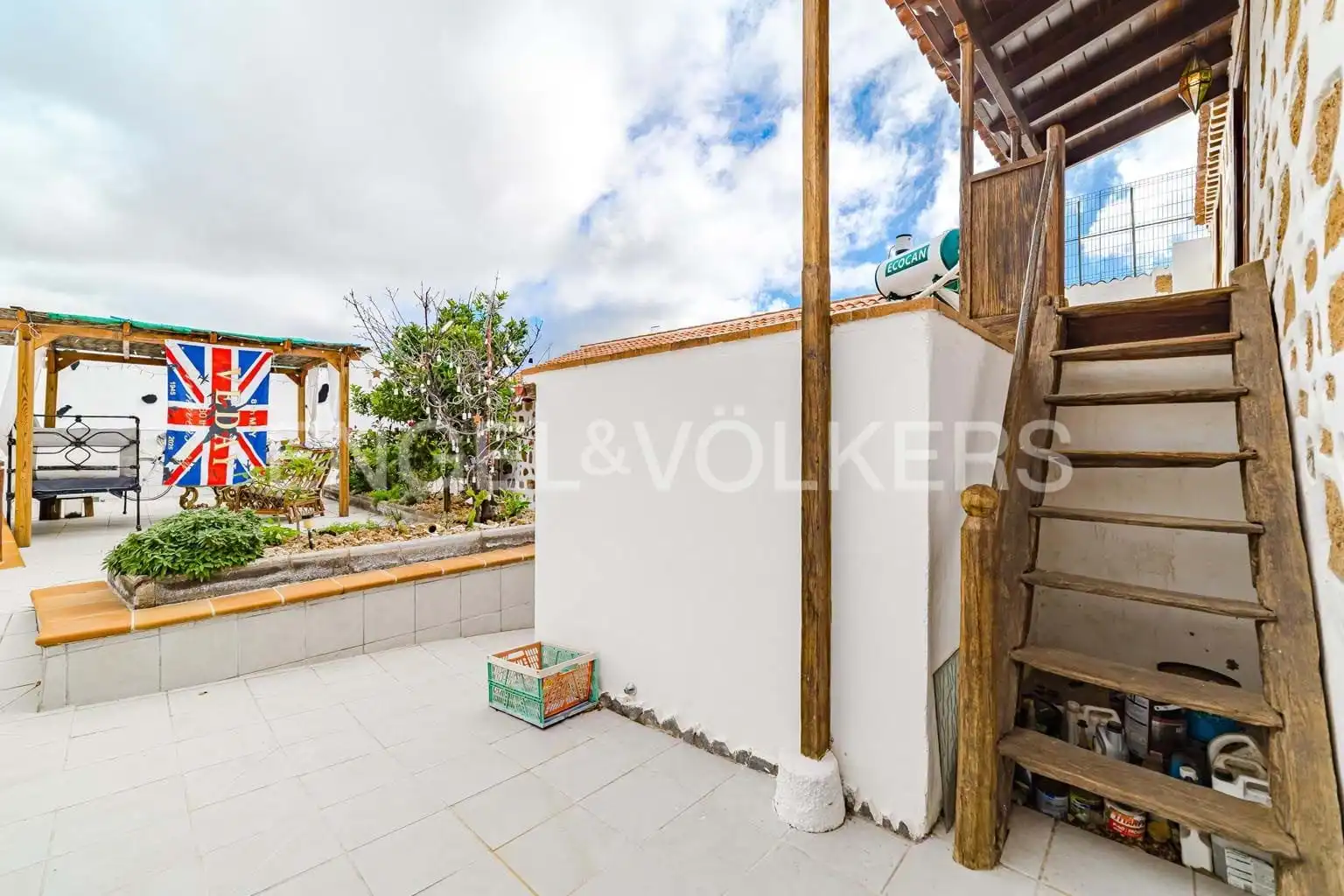Exterior view of Houses for sale in Granadilla de Abona  with Terrace, Swimming Pool and Furnished
