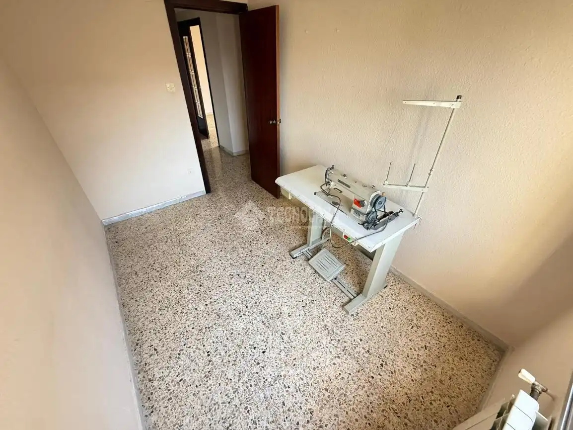 Piso en venta en Zaragoza con Calefacción y Balcón