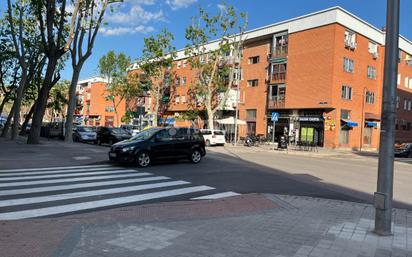 Vista exterior de Pis en venda en  Madrid Capital amb Aire condicionat, Calefacció i Terrassa