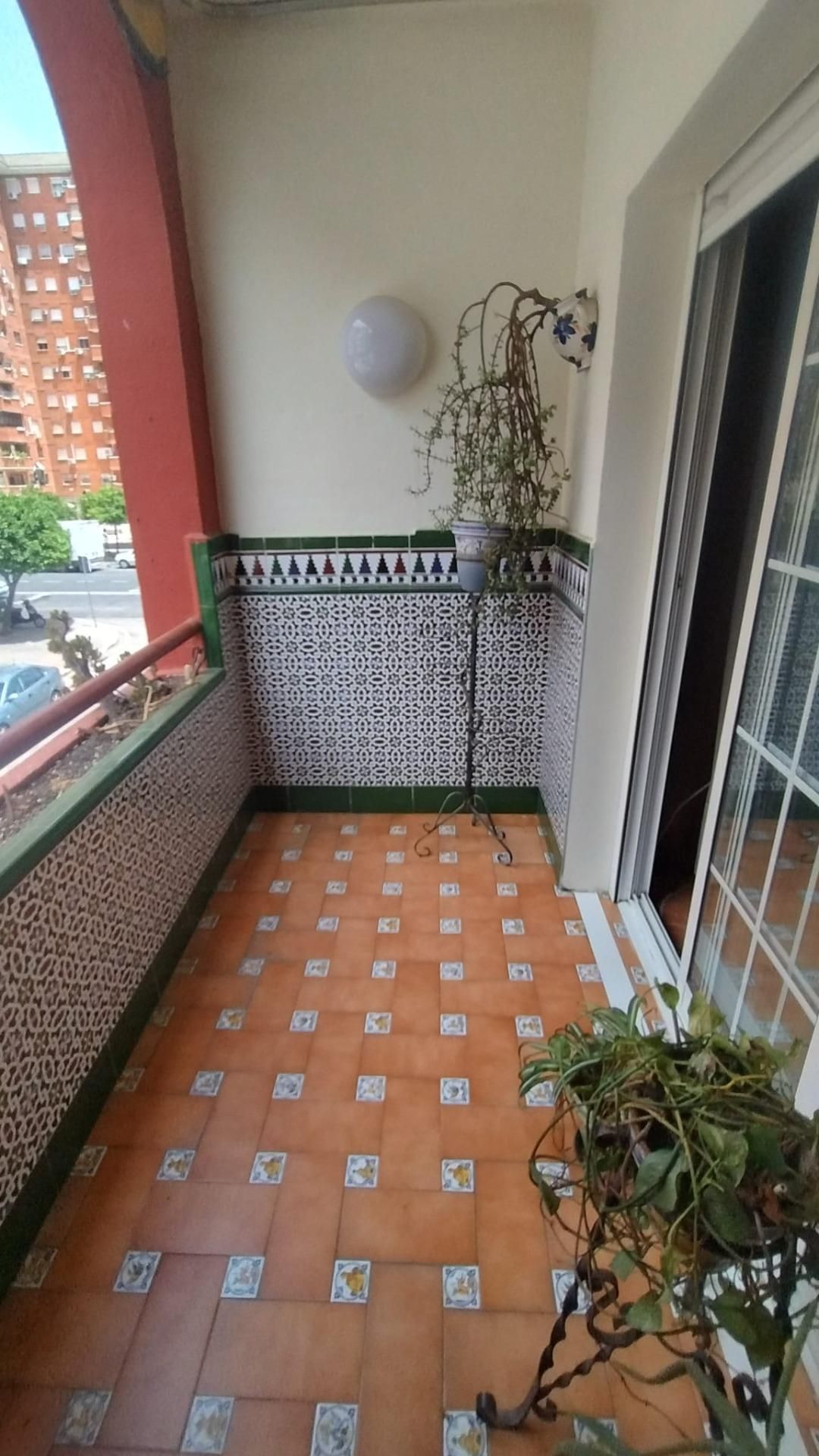 Balcony of Flat for sale in  Sevilla Capital  with Air Conditioner, Terrace and Storage room