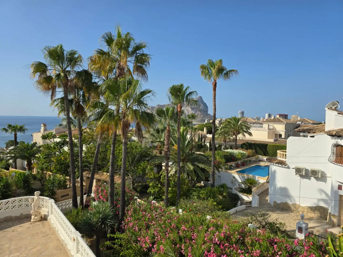 Garden of Houses for sale in Calpe / Calp