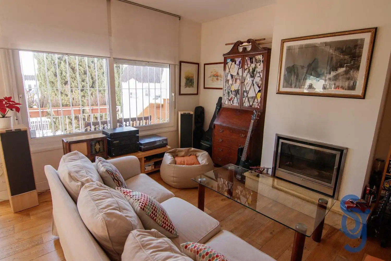 Living room of Detached homes for sale in Málaga  with Air Conditioner, Parquet flooring and Terrace