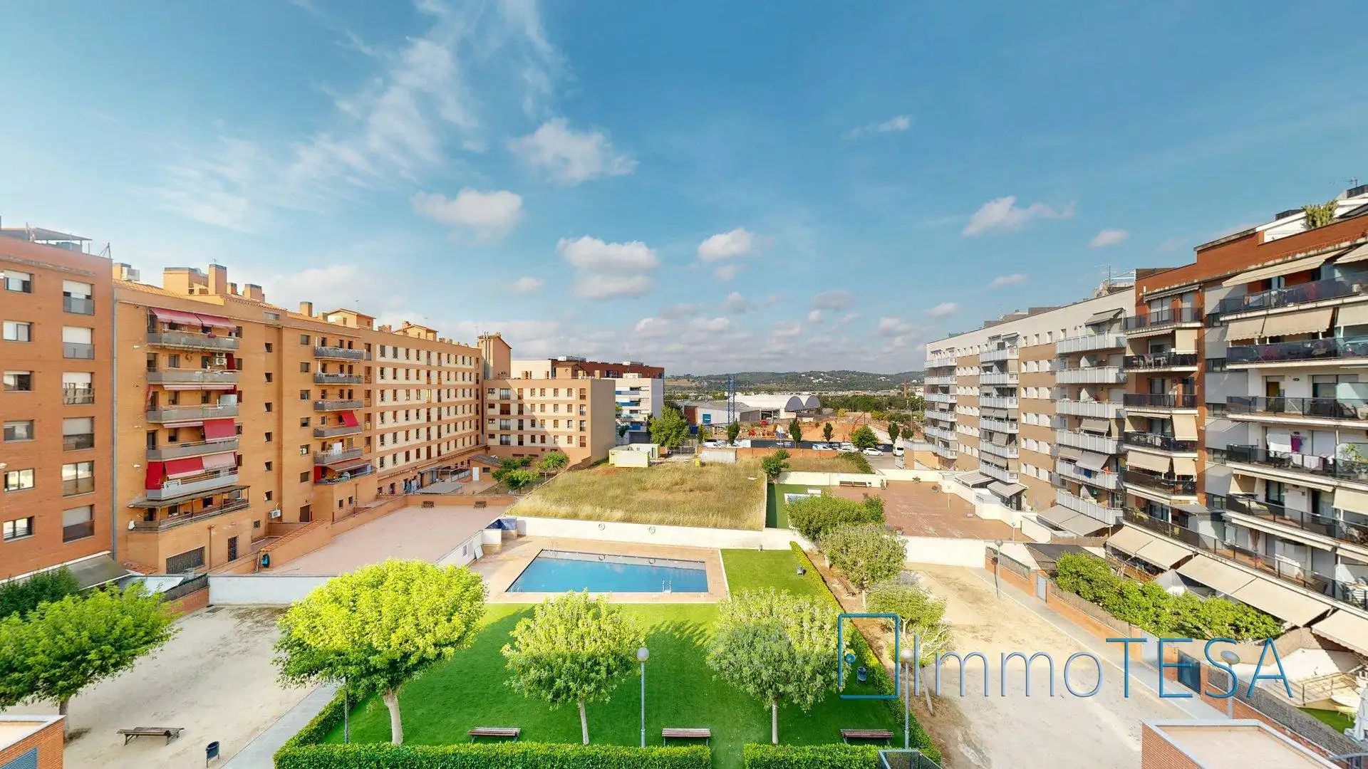 Dormitori de Àtic en venda en Barberà del Vallès amb Aire condicionat, Calefacció i Parquet