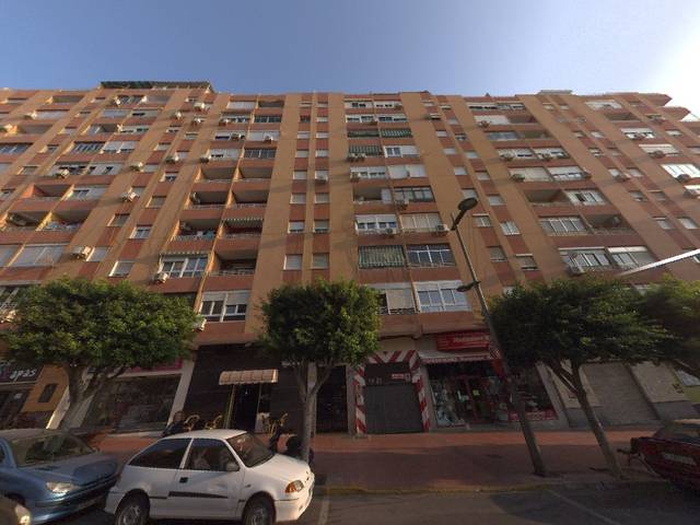 Piso en Venta en C/ Granada segunda tramo en Barrio Alto - San Félix