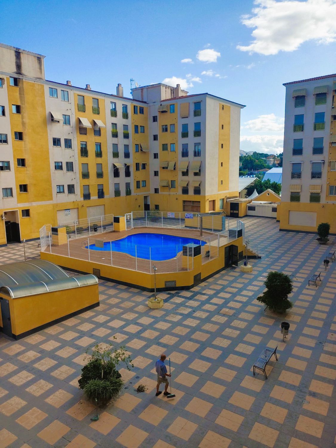 Piscina de Pis en venda en Villajoyosa / La Vila Joiosa amb Aire condicionat, Calefacció i Balcó
