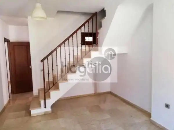 Duplex avec terrasse à louer à Casco Antiguo, imagen 4