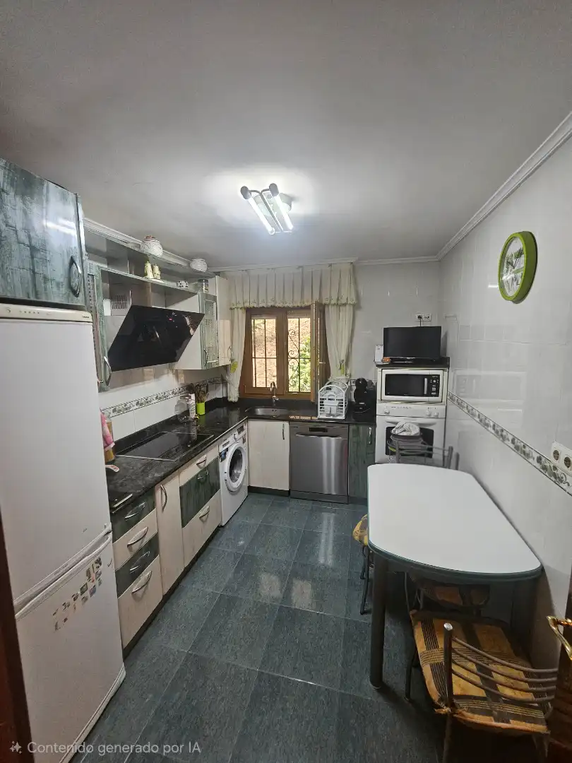 Cocina de Piso en venta en Galdakao con Terraza y Amueblado