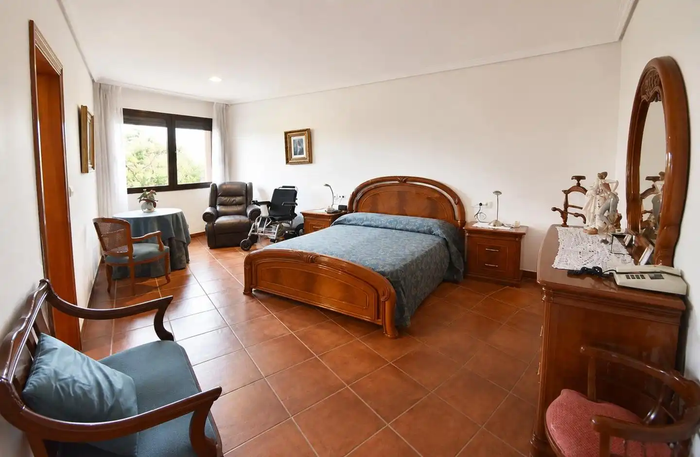 Habitación de Casa o chalet en venta en Alcazarén con Calefacción, Jardín privado y Trastero