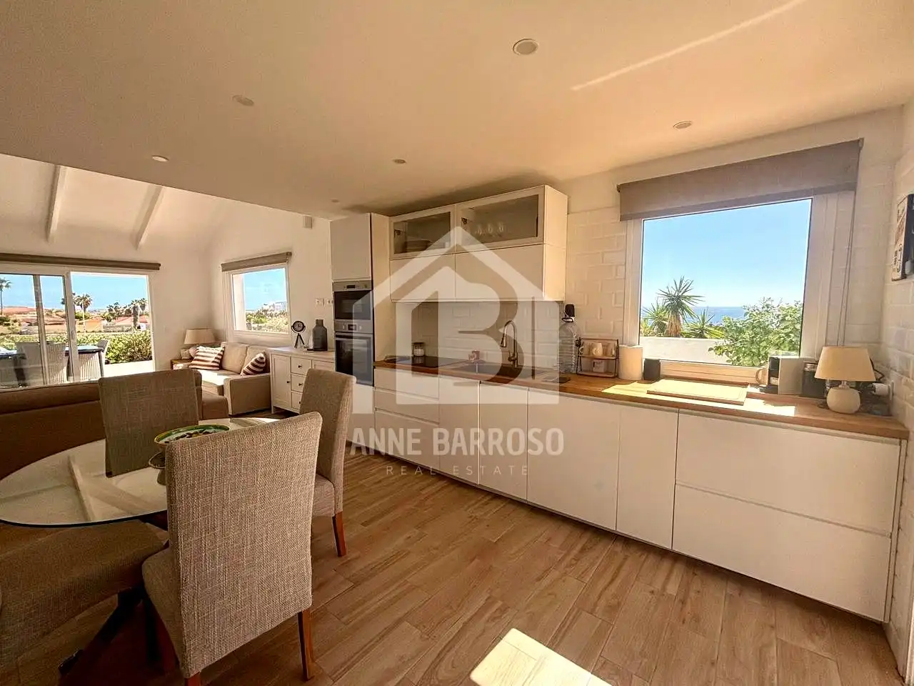 Sala d'estar de Casa o xalet en venda en San Miguel de Abona