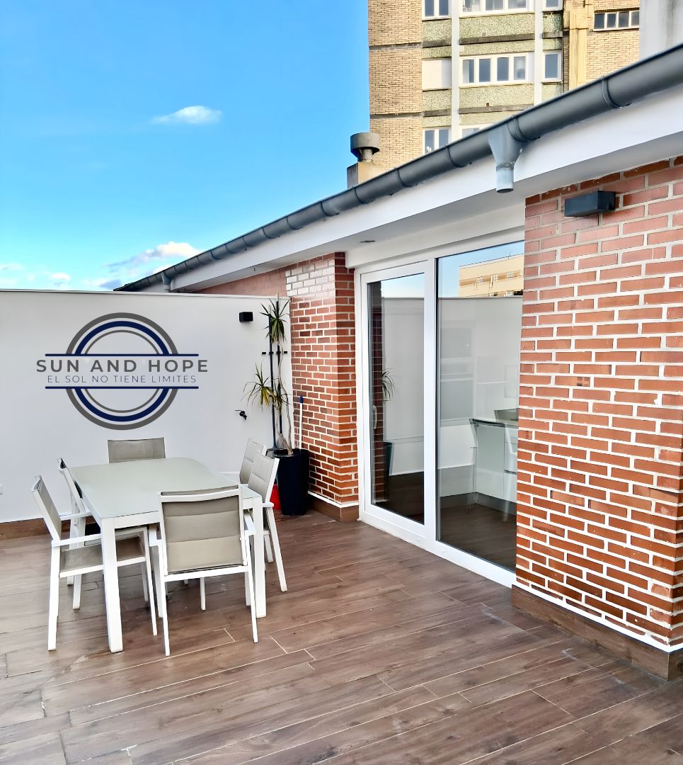 Terrace of Attic to rent in Oviedo   with Heating, Parquet flooring and Terrace