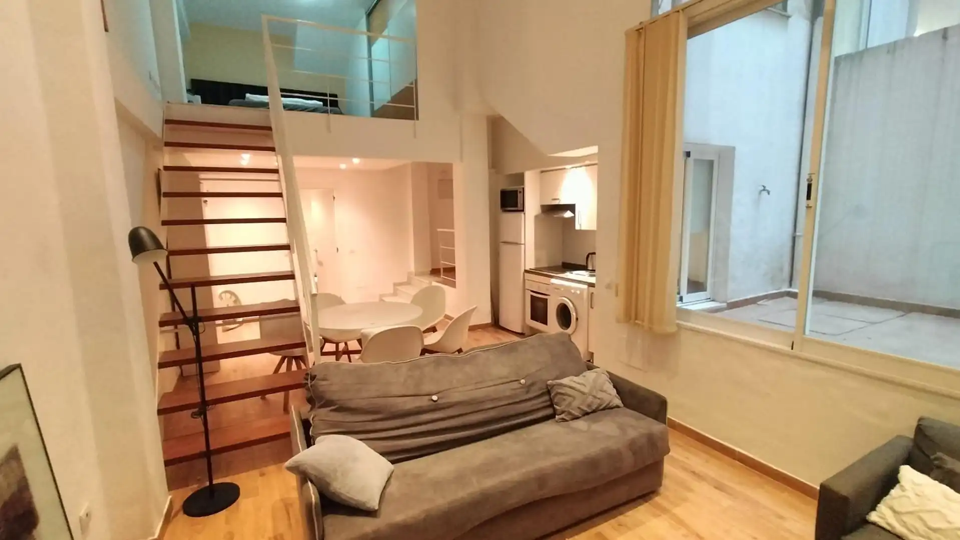 Wohnzimmer von Wohnung zur Miete in Málaga mit Klimaanlage, Heizung und Möbliert