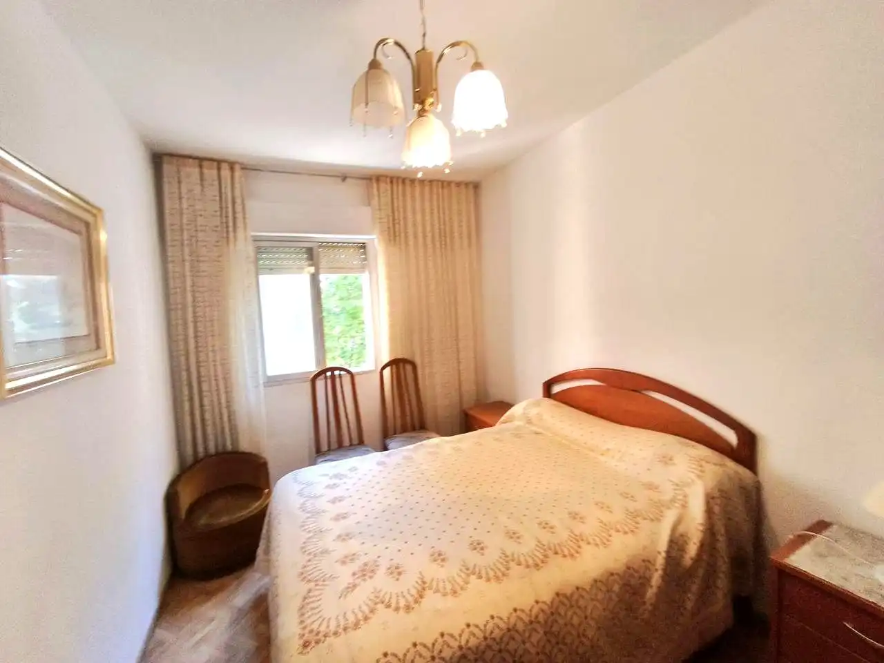 Habitación de Piso en venta en Madrid con Calefacción, Parquet y Terraza