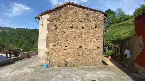 Foto 2 de Casa adosada en venta en Lugar la Vara, Bimenes, Asturias