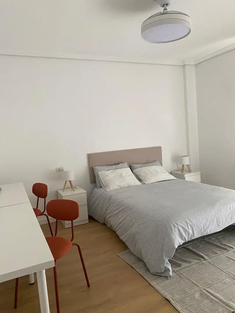 Schlafzimmer von Wohnung zur Miete in Murcia mit Klimaanlage, Heizung und Privatgarten