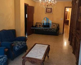 Sala d'estar de Pis en venda en Valladolid Capital amb Calefacció, Terrassa i Traster