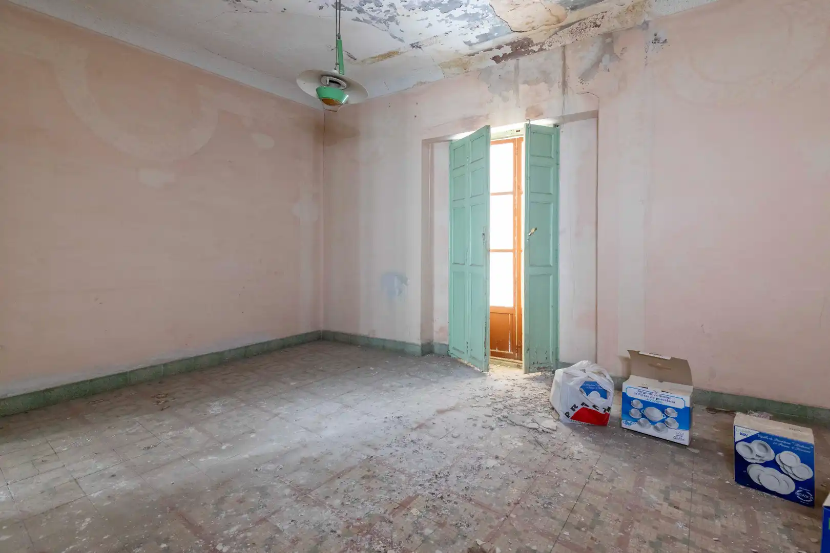 Habitación de Piso en venta en Alzira con Balcón