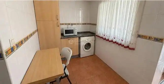 Piso con ascensor en venta en Zona Nord, imagen 2