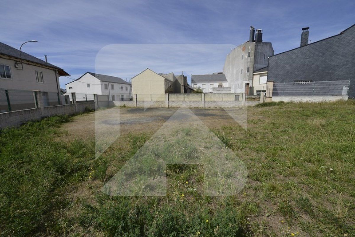 Residential for sale in Fabero