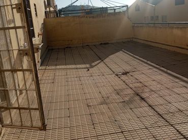 Local comercial en venda a Casco Antiguo