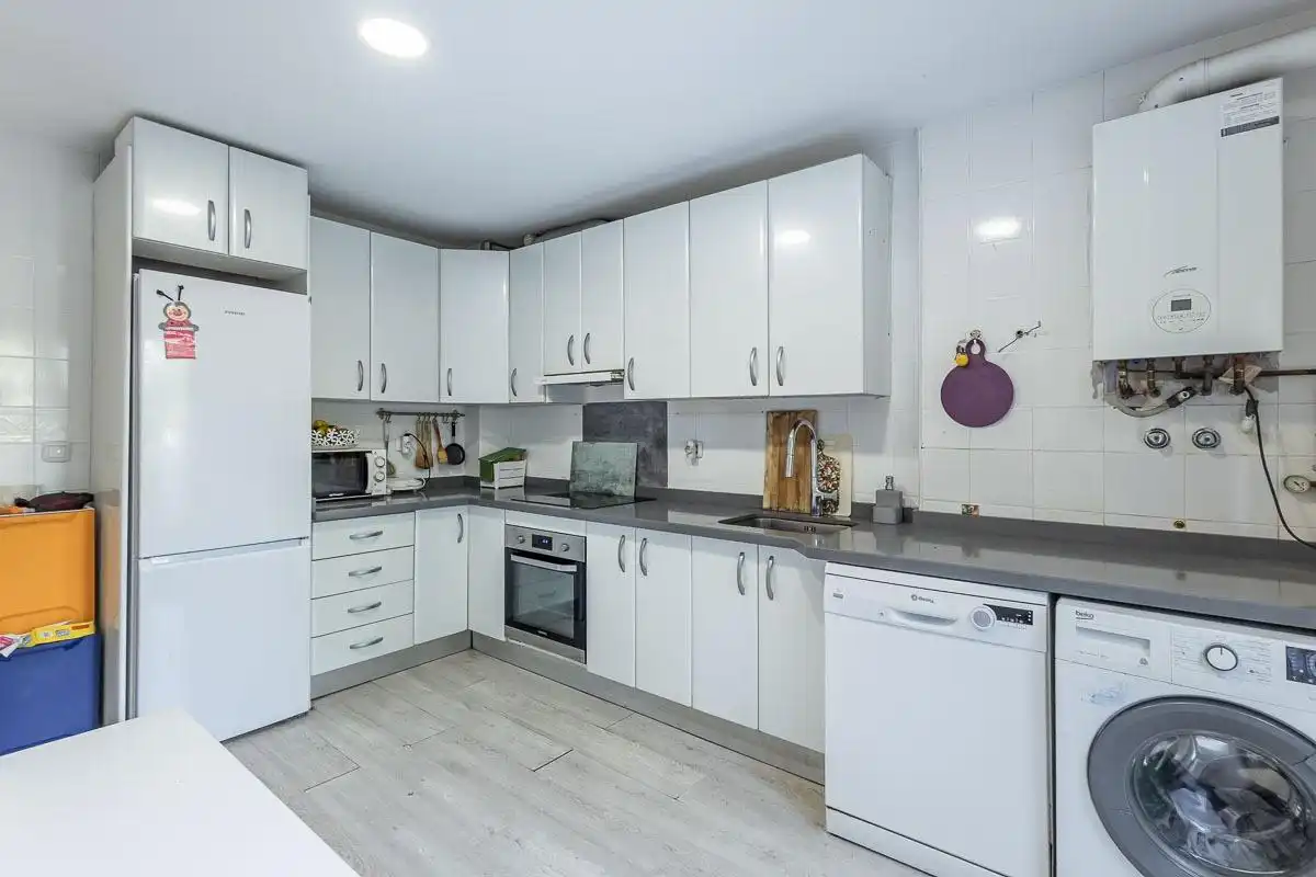 Küche von Einfamilien-Reihenhaus zur Miete in Alhendín