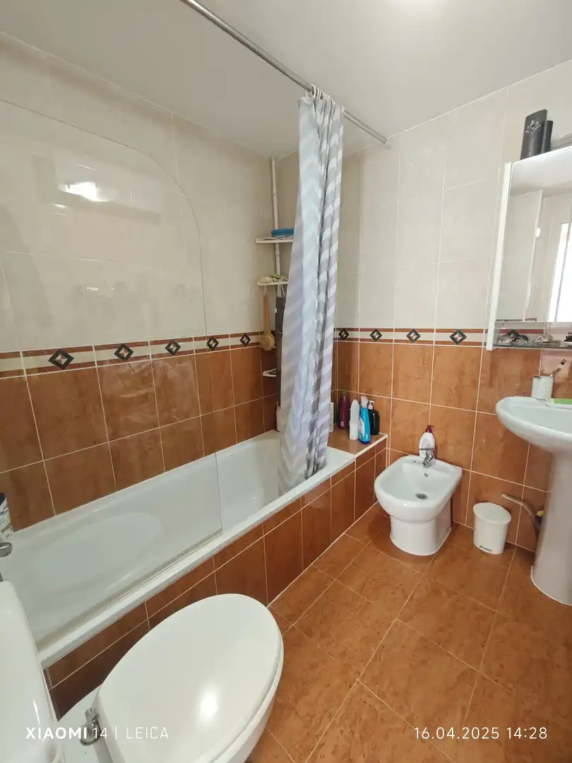 Bany de Apartament en venda en Calpe / Calp amb Aire condicionat, Calefacció i Jardí privat