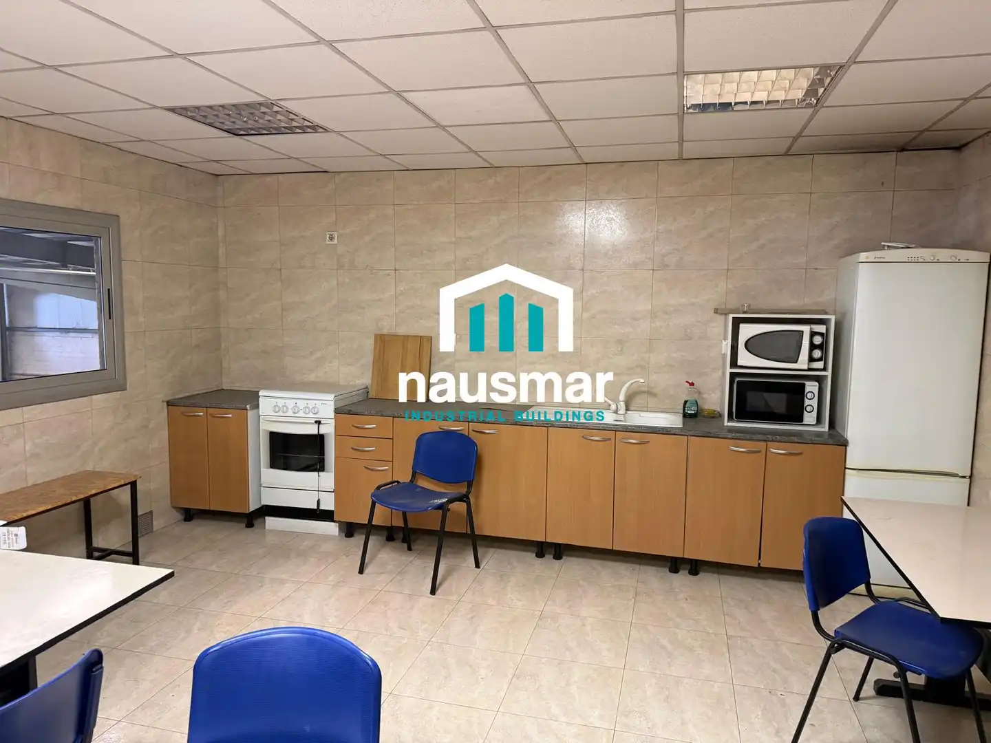 Cocina de Nave industrial en venta en Sant Fruitós de Bages
