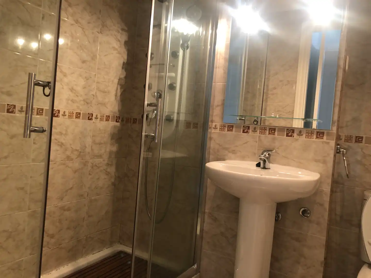 Badezimmer von Maisonette zur Miete in Collado Villalba mit Heizung, Privatgarten und Terrasse