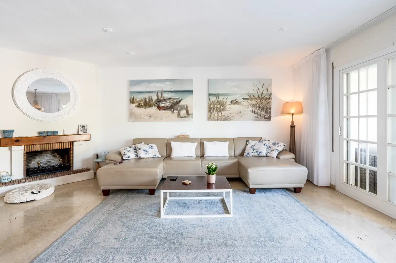 Living room of Detached homes for sale in Cambrils  with Air Conditioner, Heating and Private garden