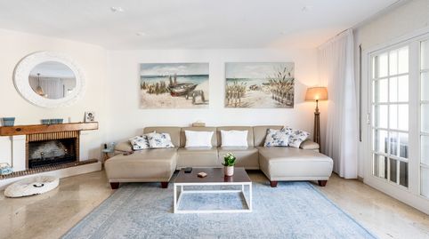 Foto 2 de Casa adosada en venta en Vilafortuny, Cambrils