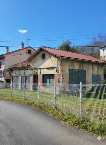 Casa-chalet en Venta en Calle Troquedal en Carbayin - Lieres - Valdesoto