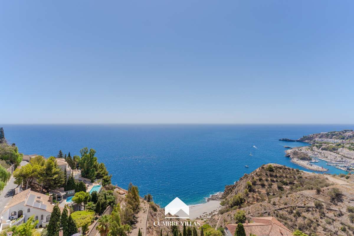 Vista exterior de Casa o chalet en venta en Almuñécar con Jardín privado, Terraza y Trastero
