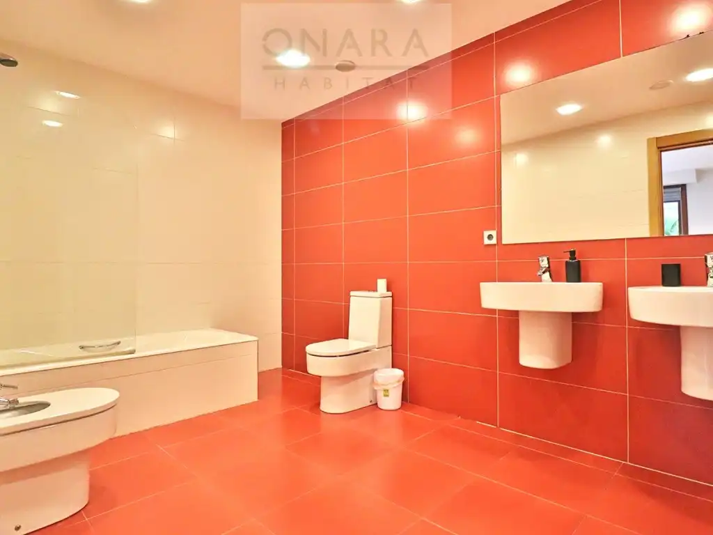Bathroom of Duplexes for sale in Hondarribia