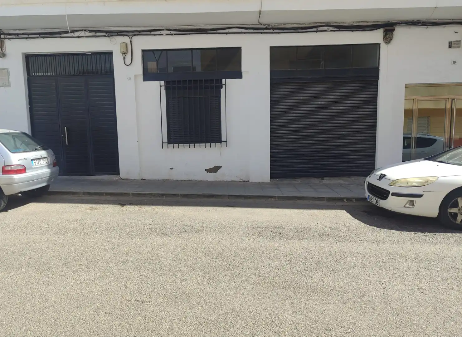 Vista exterior de Local en venta en Almería