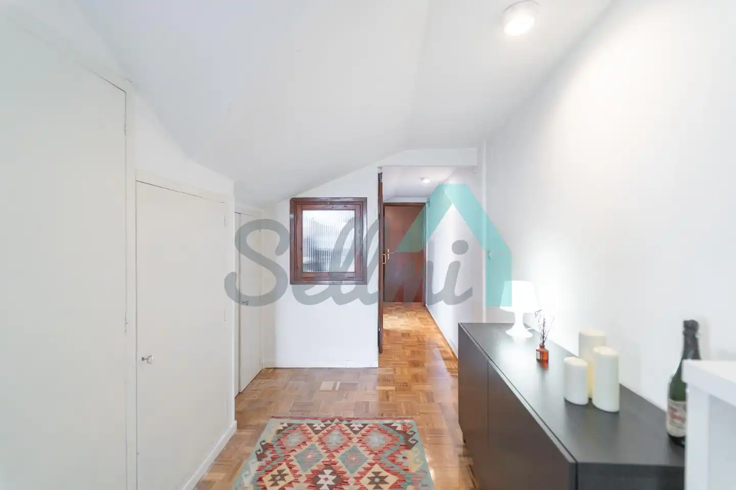 Flat for rent in Oviedo   with Heating, Parquet flooring and Furnished
