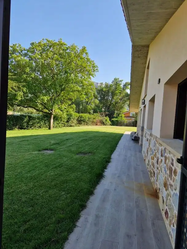 Jardí de Casa o xalet en venda en Vitoria - Gasteiz amb Calefacció i Jardí privat