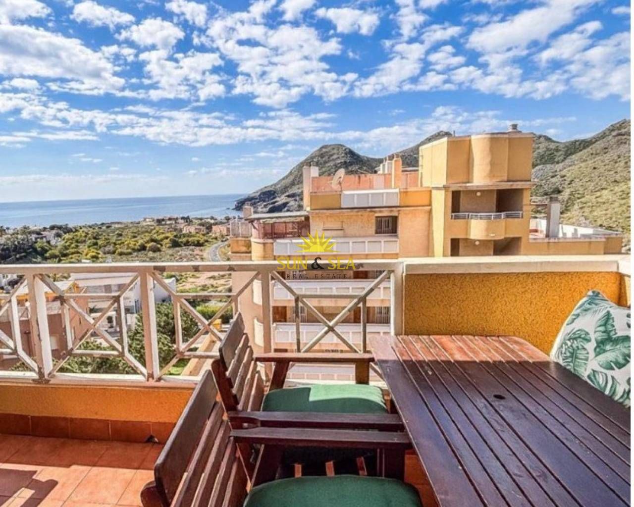Vista exterior de Apartament de lloguer en Cartagena amb Aire condicionat, Calefacció i Moblat
