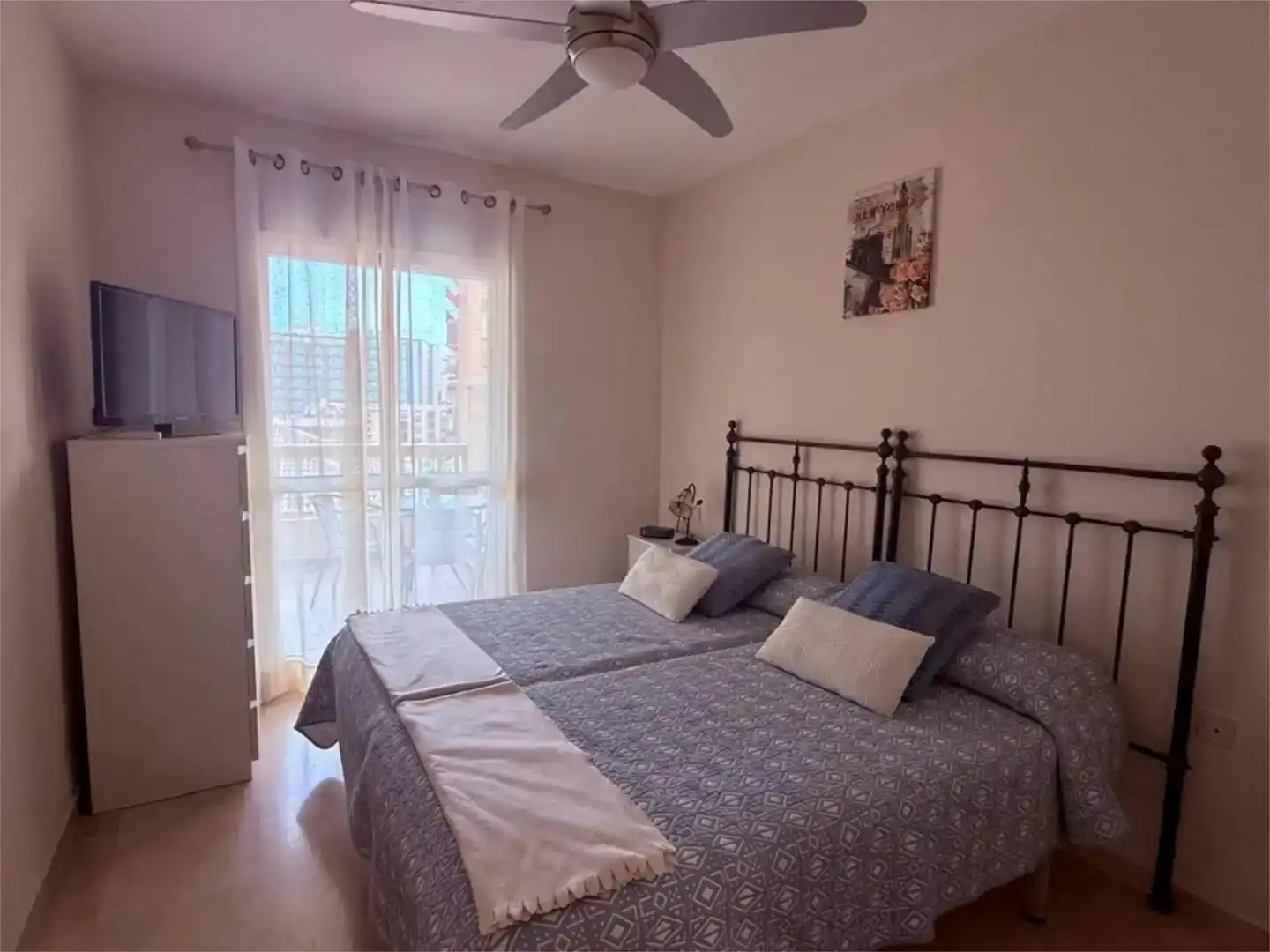 Bedroom of Attic for rent in Torremolinos  with Air Conditioner, Private garden and Terrace
