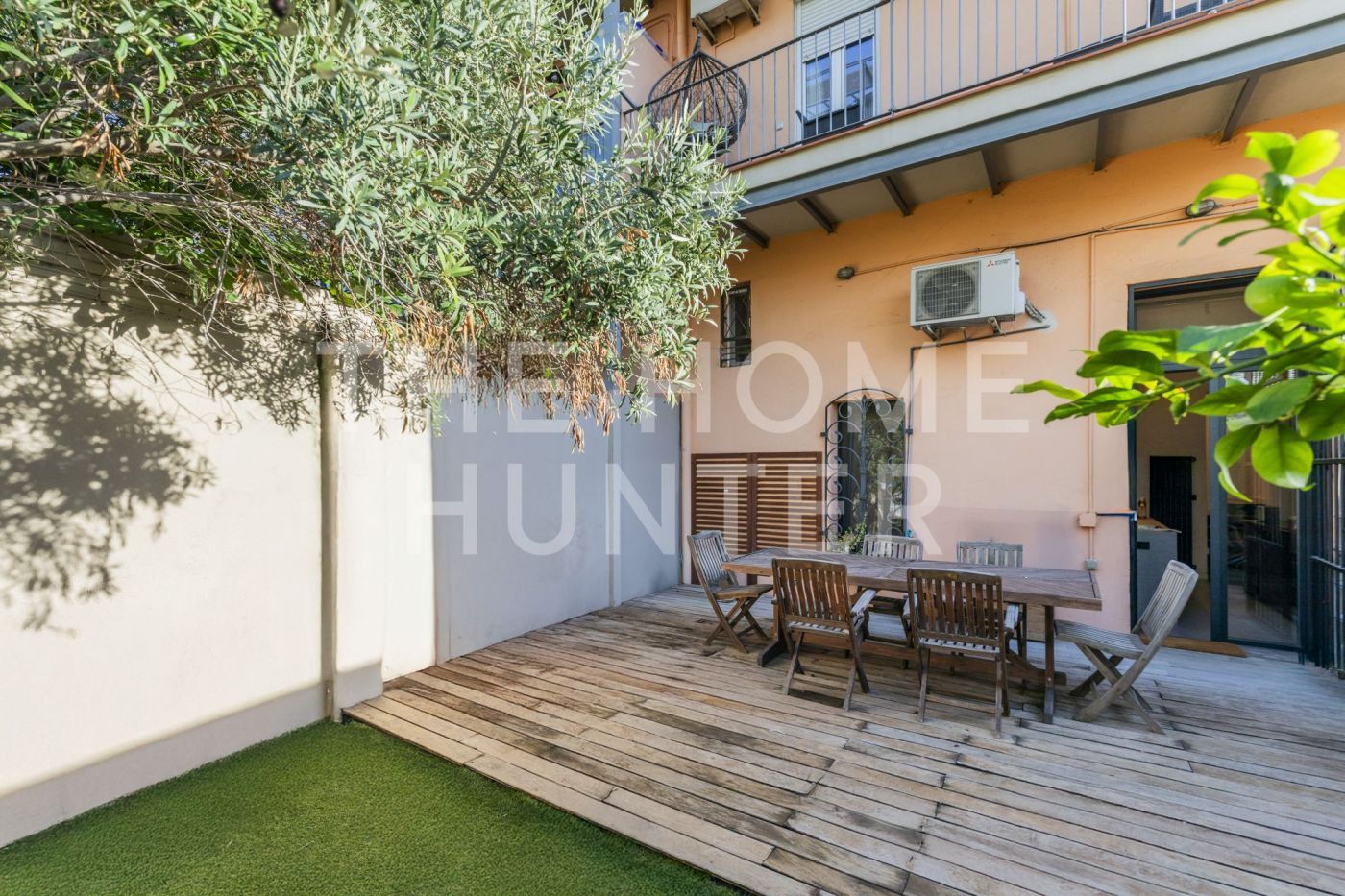 Terrace of Flat for sale in  Barcelona Capital  with Air Conditioner, Heating and Private garden