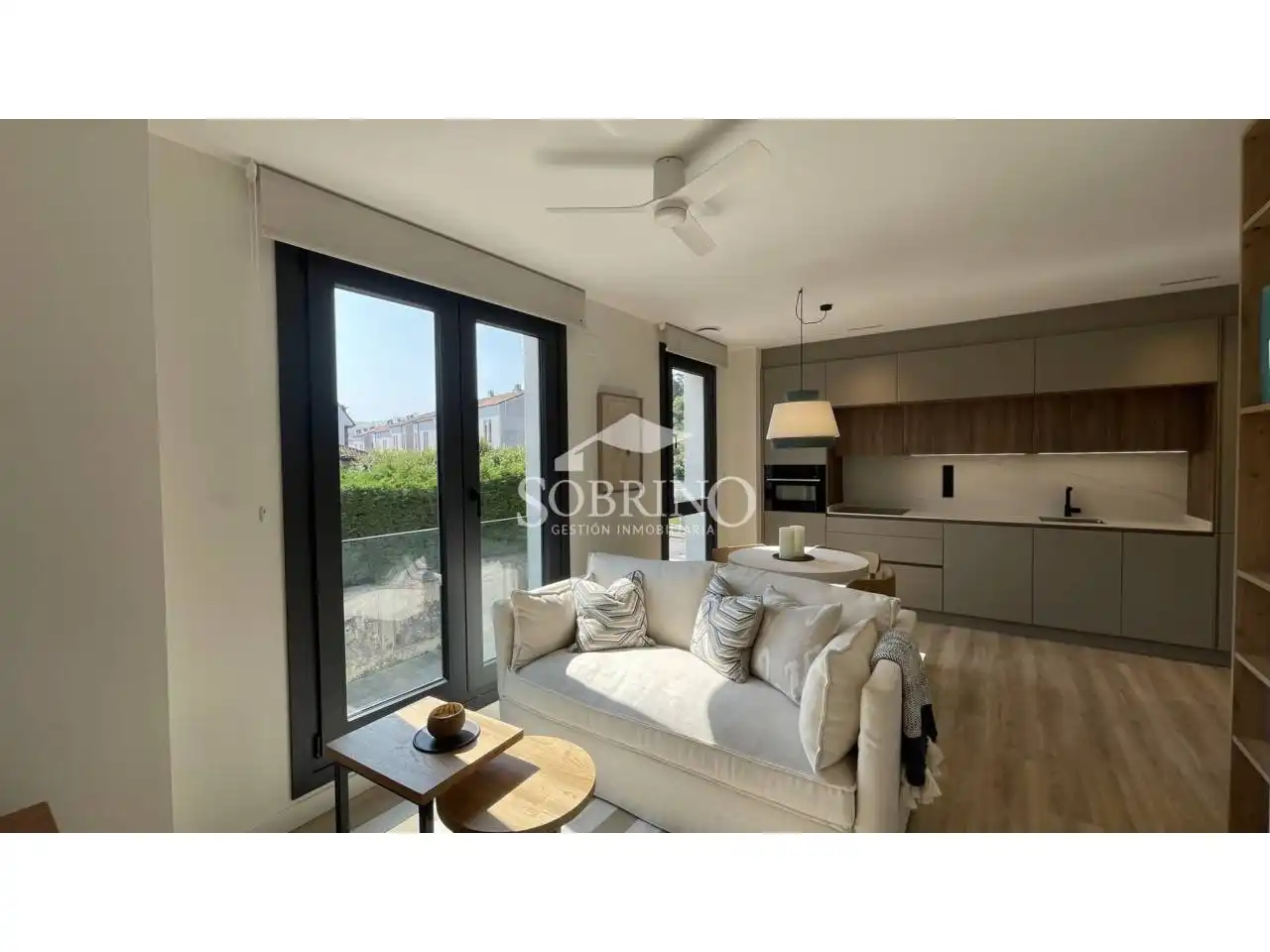 Sala de estar de Apartamento en venta en Llanes con Aire acondicionado, Calefacción y Amueblado