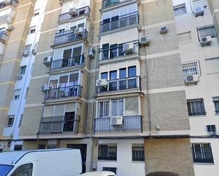 Exterior view of Flat for sale in  Sevilla Capital  with Terrace and Balcony