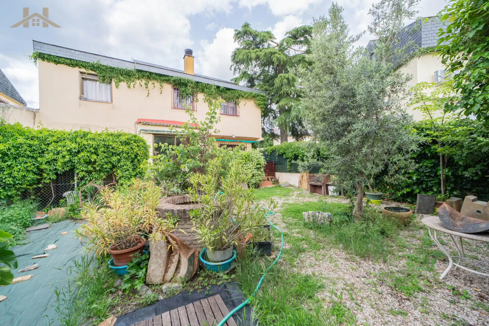 Jardí de Casa adosada en venda en Collado Villalba amb Calefacció, Jardí privat i Terrassa
