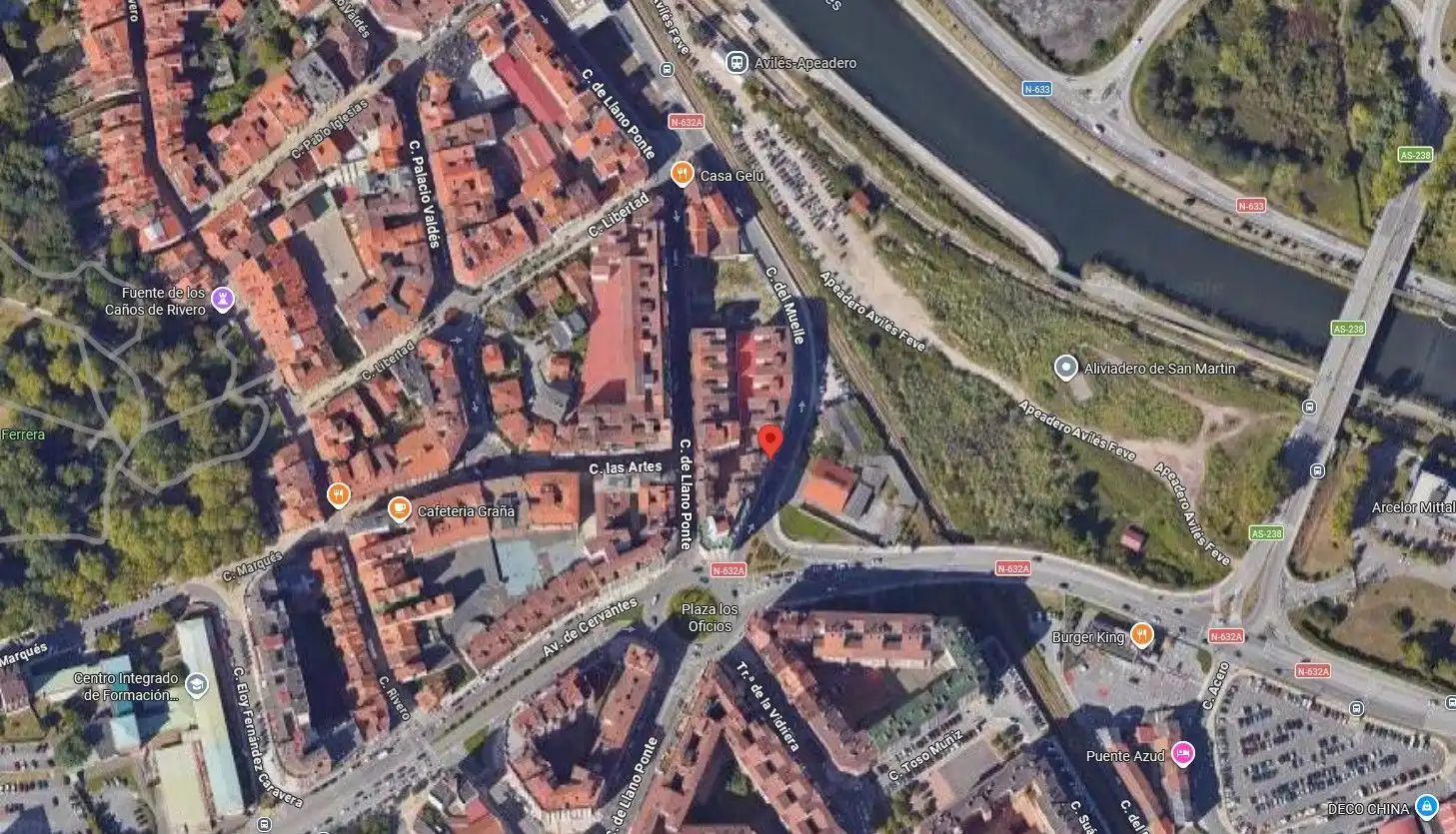 Vista exterior de Piso en venta en Avilés con Trastero