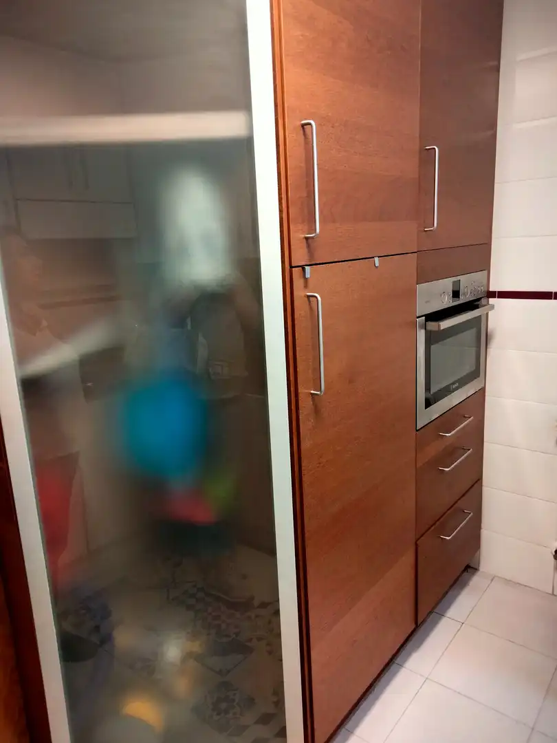 Cuina de Pis de lloguer en Gijón  amb Calefacció, Parquet i Moblat